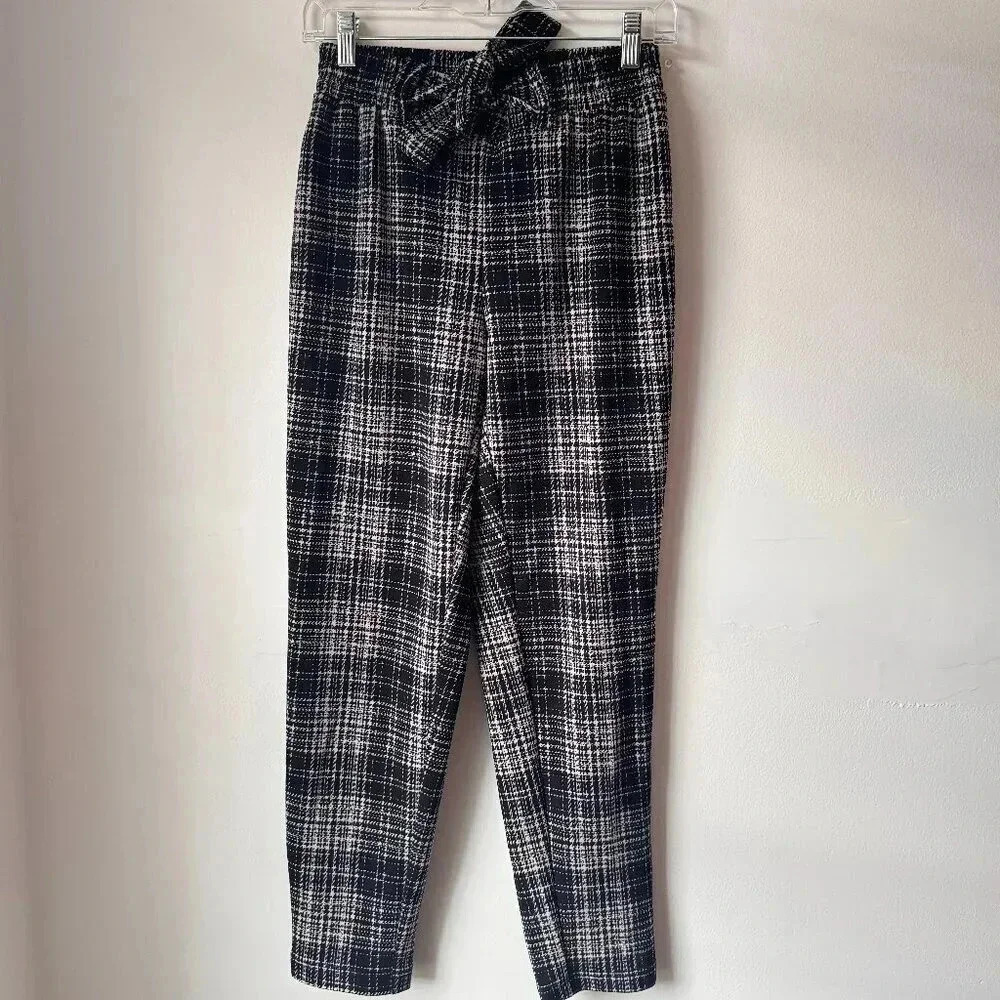 Soho | High-Waisted Paperbag Pants Black & Cream White Tan Plaid - Size S